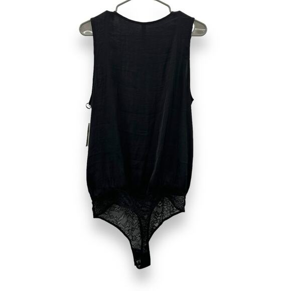 Anthropologie Yara Surplice Black Lace Wrap-Over Front Bodysuit Sz L NEW - Picture 4 of 14